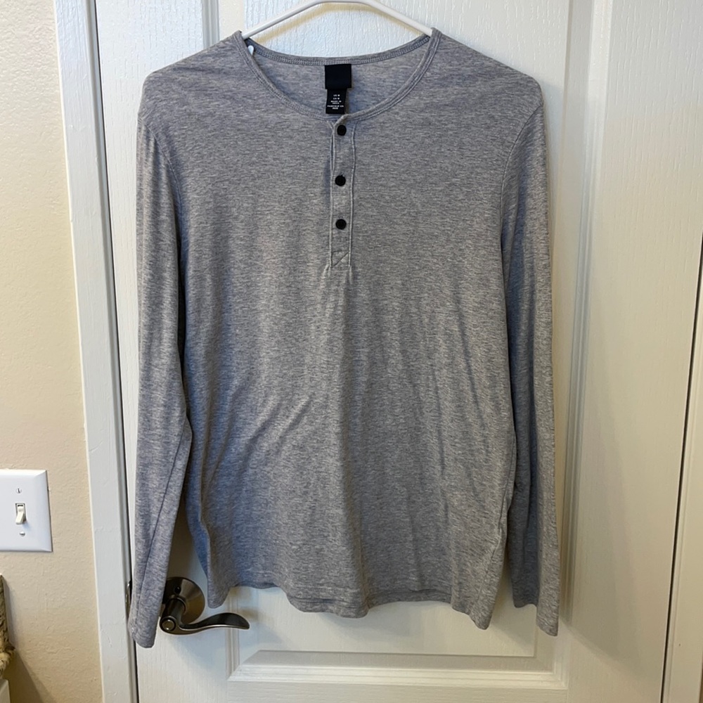 H&M M Grey Long Sleeve